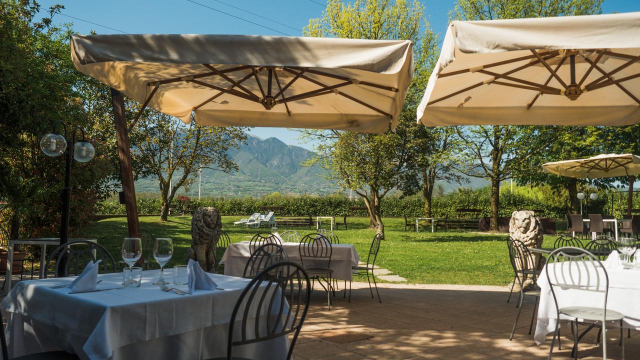 La Staffa Hotel Liedolo Exterior photo